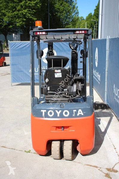 Heftruck Toyota 8FBEK18T