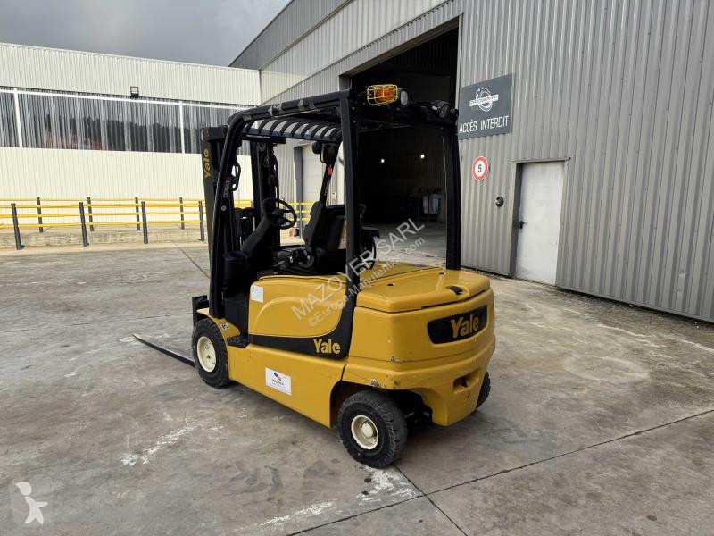 رافعة شوكية Yale  ERP35VL E2145