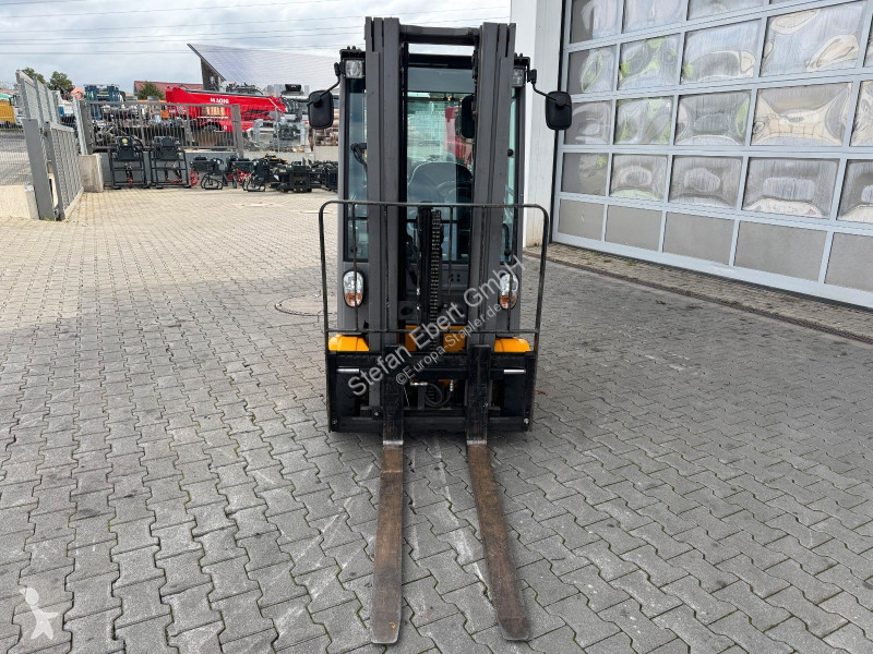 رافعة شوكية Jungheinrich EFG 215 / Triplex:...