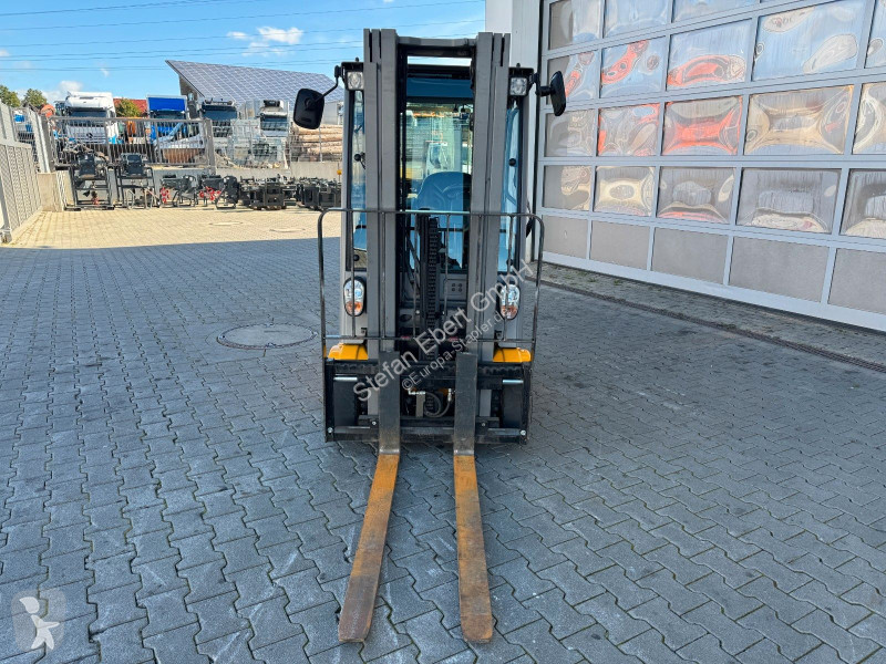 رافعة شوكية Jungheinrich EFG 215 / Triplex:...