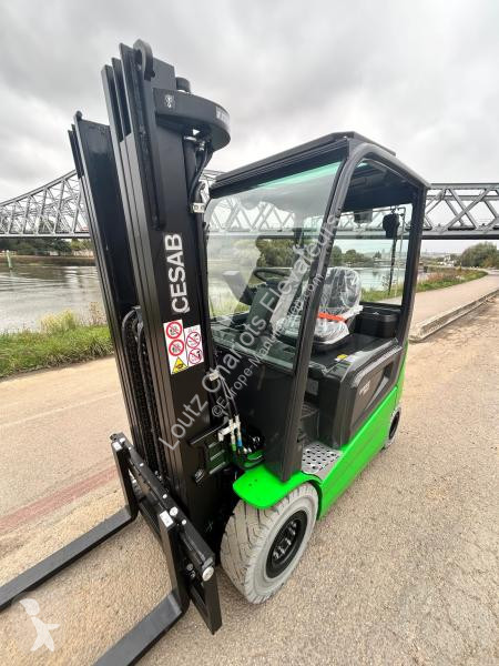 Teleskopický manipulátor Cesab  B625II