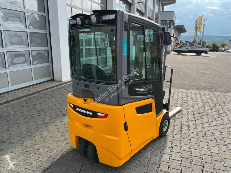 رافعة شوكية Jungheinrich EFG 215 / Triplex:...
