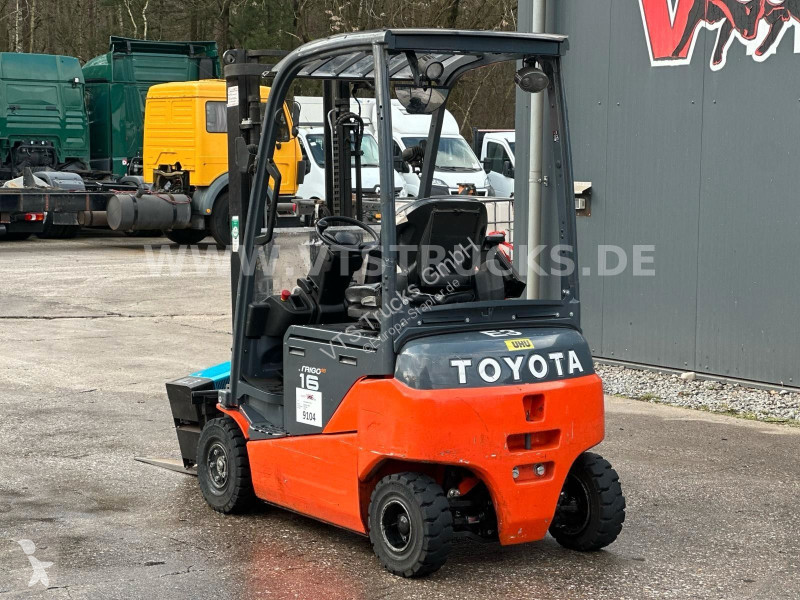 Vysokozdvižný vozík Toyota 16 T 48V Elektro...