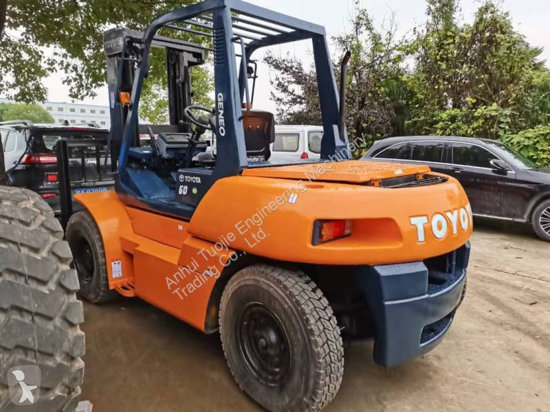 Vysokozdvižný vozík Toyota 6-Ton