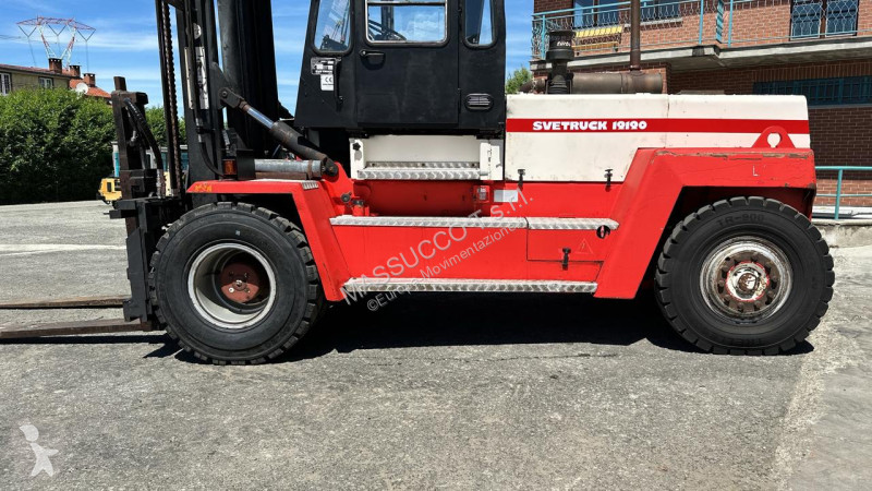 رافعة شوكية Svetruck 12-120 35