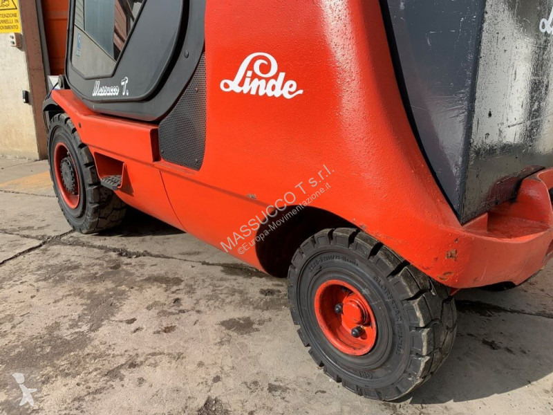 Vysokozdvižný vozík Linde E40P-02