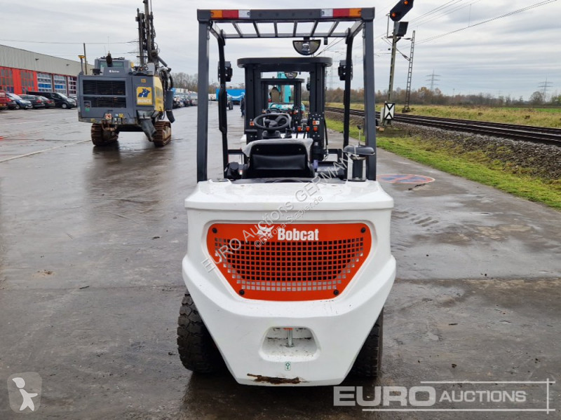Кар Bobcat D30NX