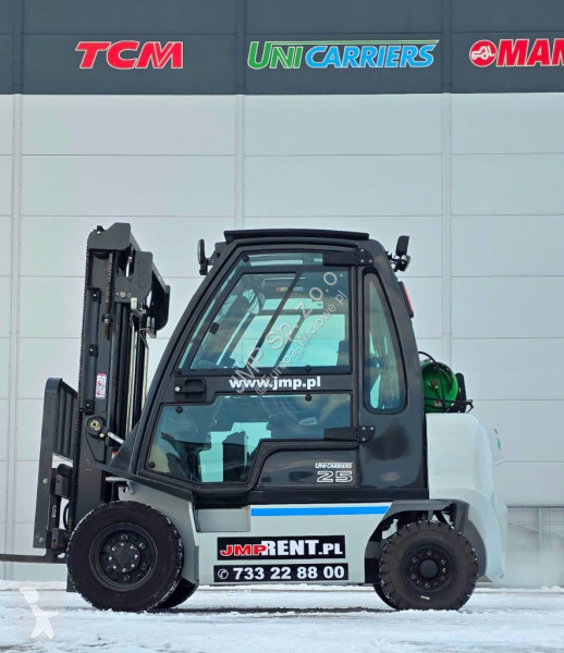 رافعة شوكية Unicarriers U1D2A25LQ  DX25  2030 hrs