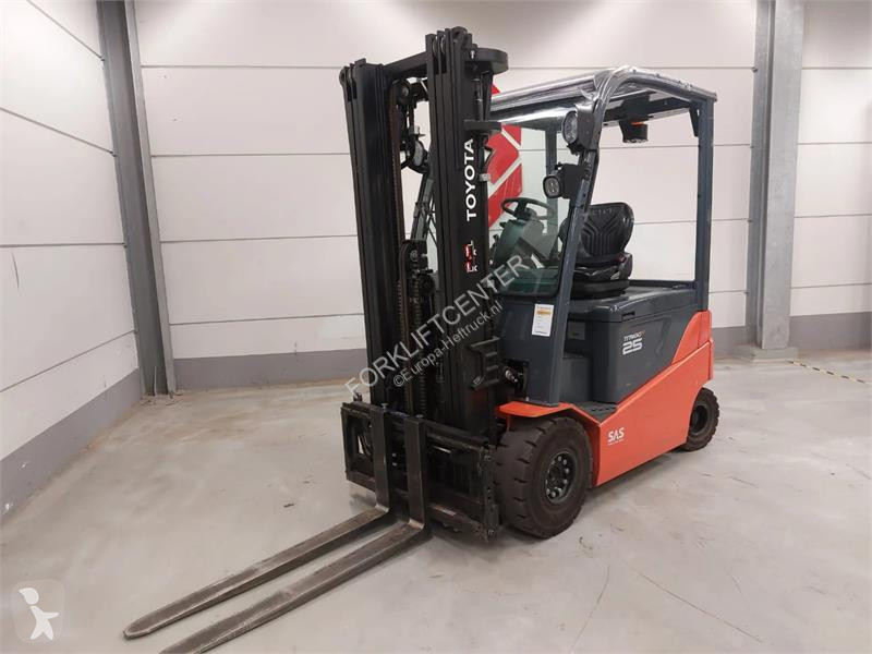 Vysokozdvižný vozík Toyota 8FBMKT25