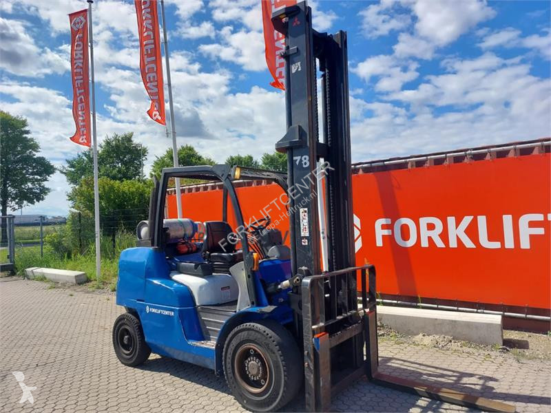 Carretilla elevadora Mitsubishi FG50CN