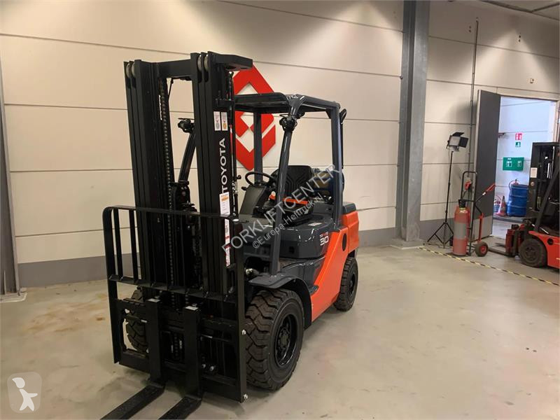Vysokozdvižný vozík Toyota 02-8FGF30