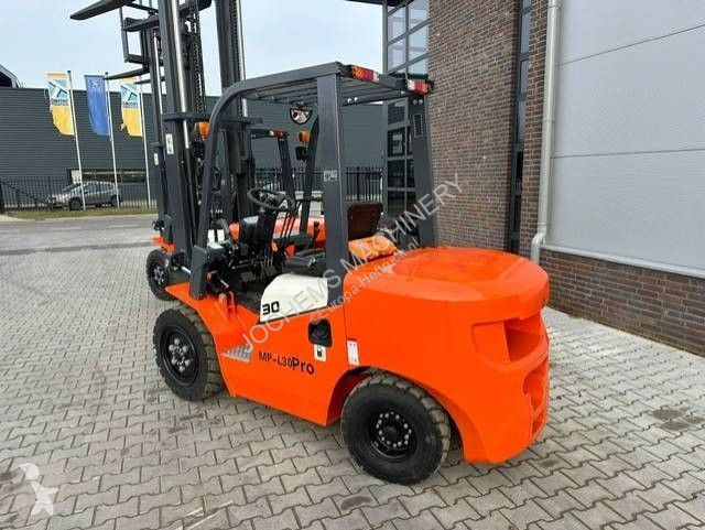 رافعة شوكية MachPro MP-L30PRO 3 Tons Forkilift NEW