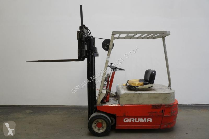 Carretilla elevadora Linde 323