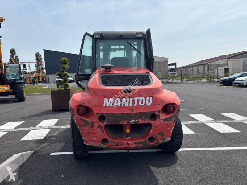 رافعة شوكية Manitou M50-2