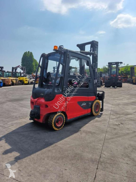 Vysokozdvižný vozík Linde E30L-01