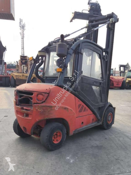 رافعة شوكية Linde H35D-01