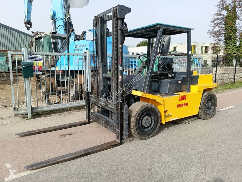 رافعة شوكية OM carrelli DI60C 6 ton heftruck...