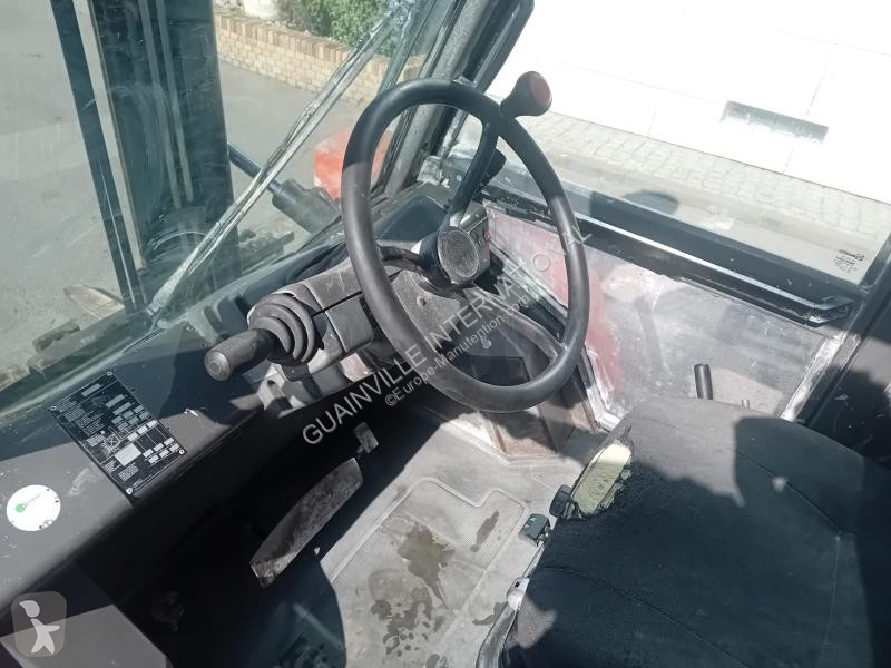 رافعة شوكية Manitou  MC40