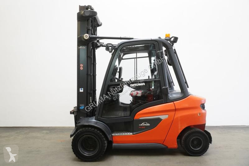 رافعة شوكية Linde 1202