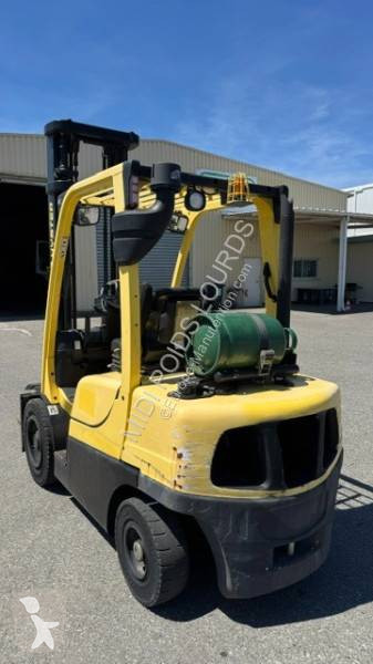 رافعة شوكية Hyster