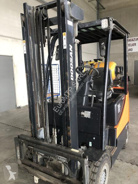رافعة شوكية Doosan  G15S-5