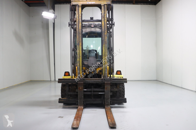 رافعة شوكية Kalmar DCG80-6