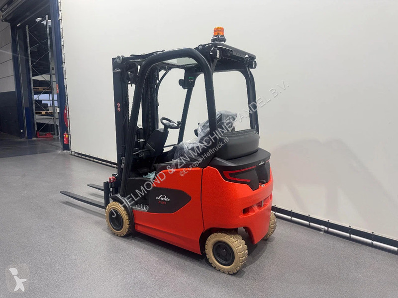 Vysokozdvižný vozík Linde 1251  PH01