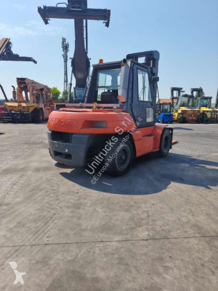 رافعة شوكية Toyota 5FG60/600