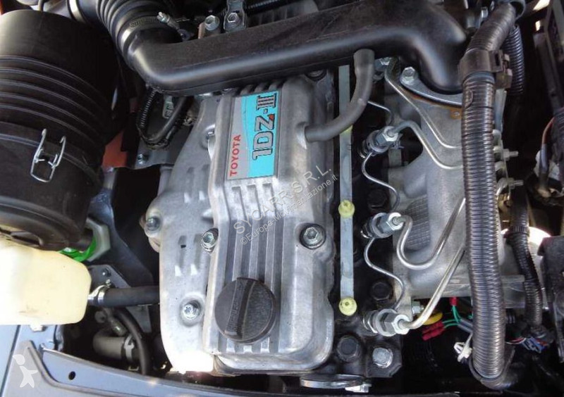 رافعة شوكية Toyota FD 25