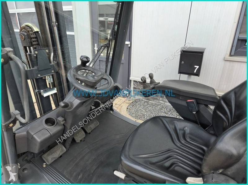 Heftruck Linde H30T-01 2012...