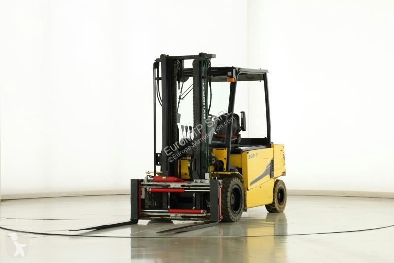 رافعة شوكية Hyundai  50-B-9