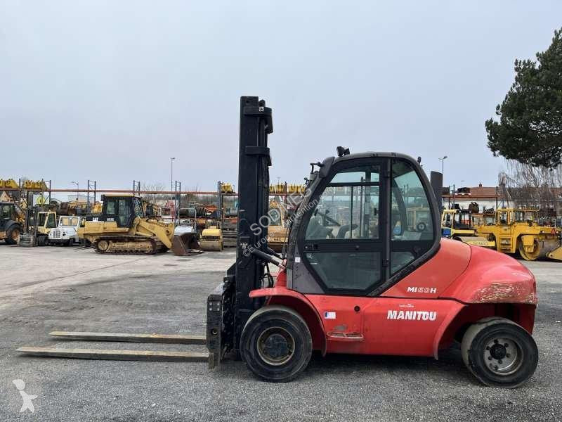 رافعة شوكية Manitou (6T / 4m)