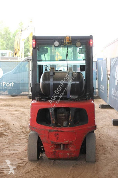 Teleskopický manipulátor Hyster