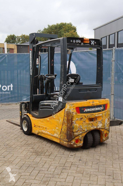 Stivuitor Jungheinrich EFG216k