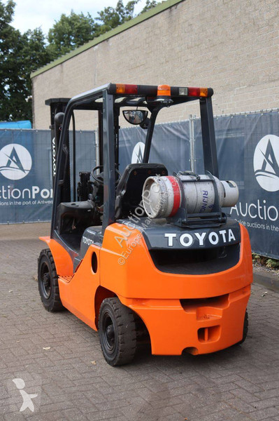 Vysokozdvižný vozík Toyota