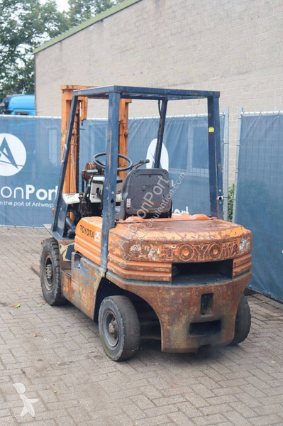 Vysokozdvižný vozík Toyota 5FD25