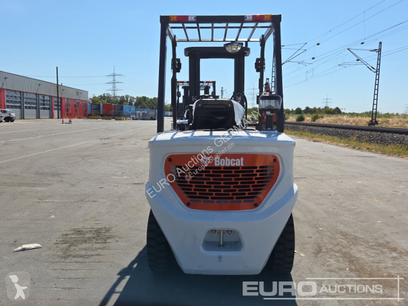 Chariot élévateur Bobcat D30NXE