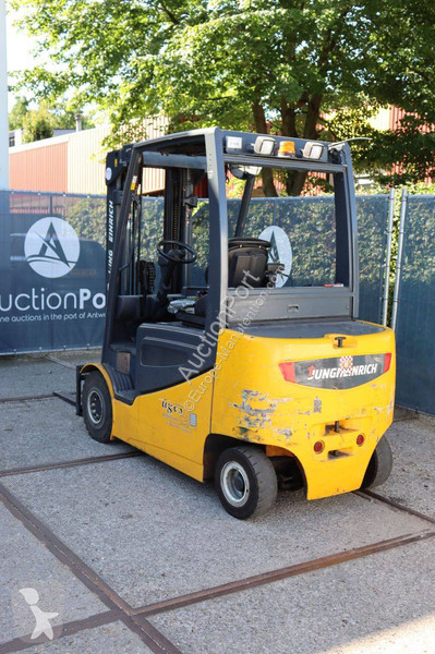 Carretilla elevadora Jungheinrich 425s