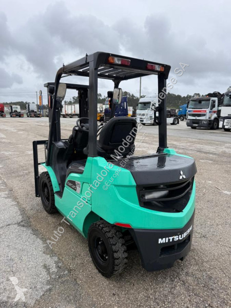 Carretilla elevadora Mitsubishi  FDE 25