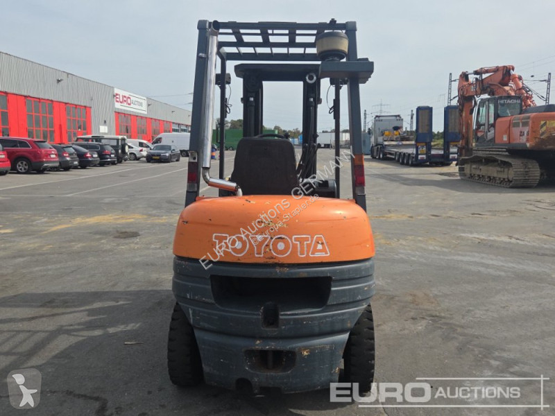 Навантажувач вилковий Toyota 6FDF25