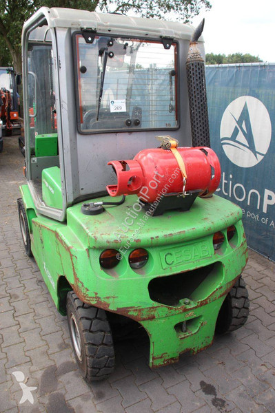 Chariot élévateur Cesab Drago H250