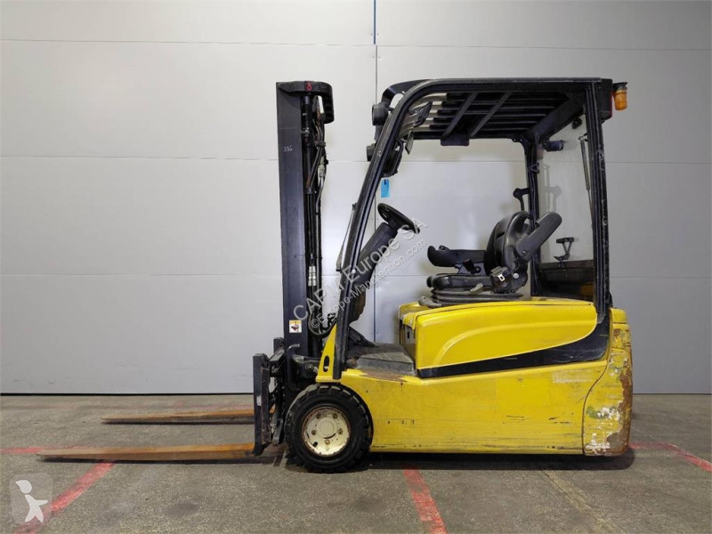 Chariot élévateur Yale ERP20