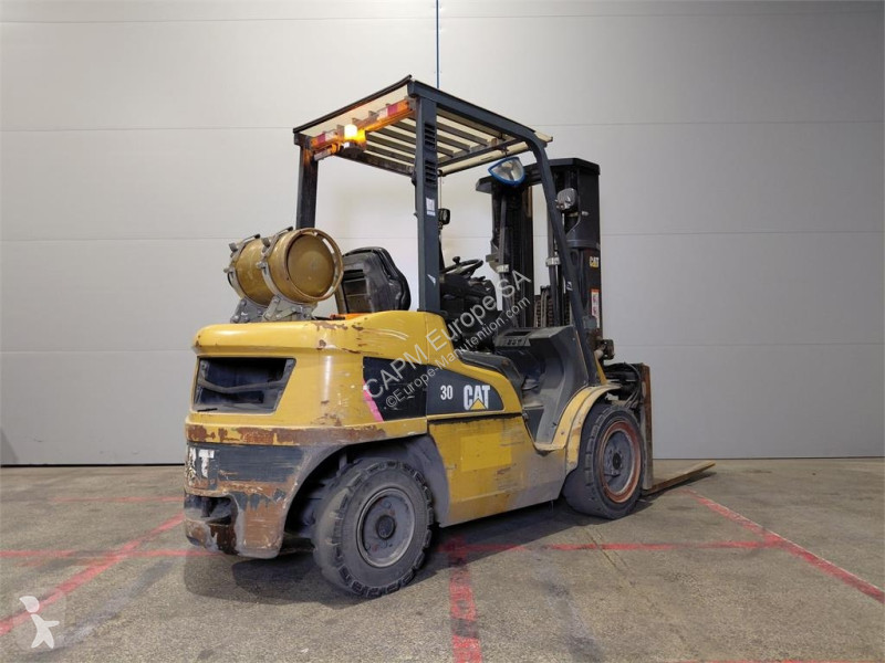 Chariot élévateur Caterpillar GP30NTD