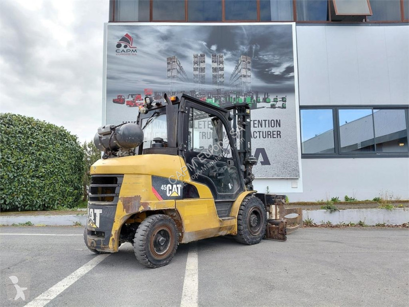 Chariot élévateur Caterpillar GP45NTD