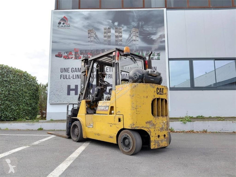 Chariot élévateur Caterpillar GC55K