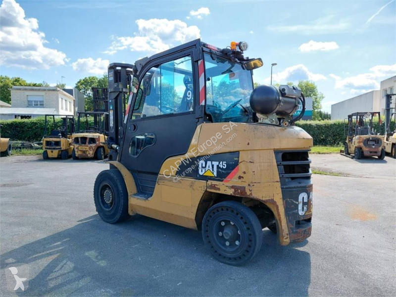 Chariot élévateur Caterpillar GP45N