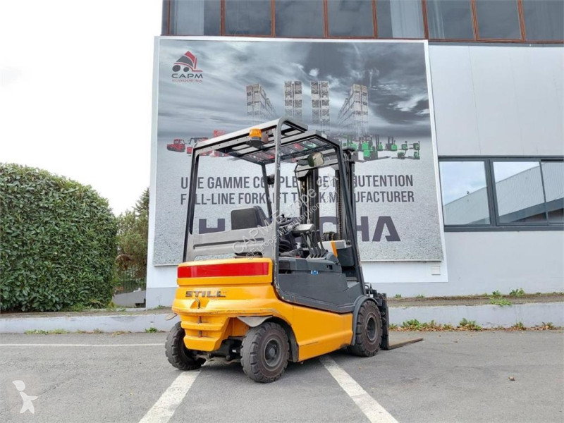 Chariot élévateur Still