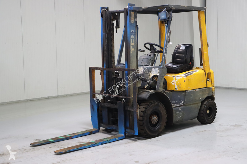 Carretilla elevadora TCM FHD15Z7