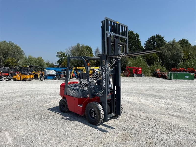 Chariot élévateur Plus Power VTDD 25