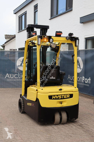 Навантажувач вилковий Hyster MWB
